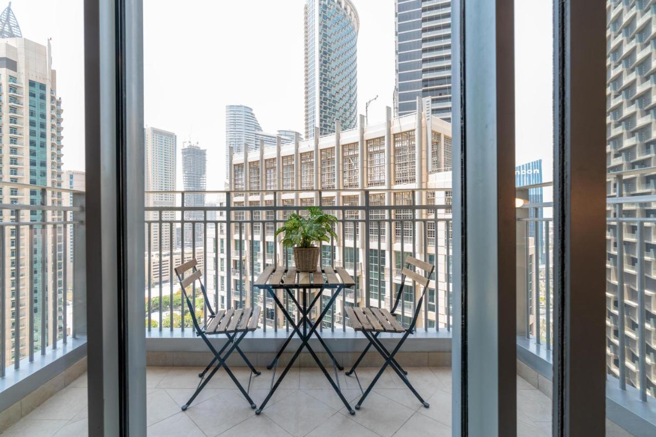 Ultimate Stay / 4 Beds / Burj Khalifa View Dubai Esterno foto