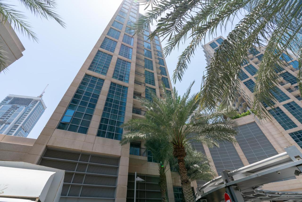Ultimate Stay / 4 Beds / Burj Khalifa View Dubai Esterno foto